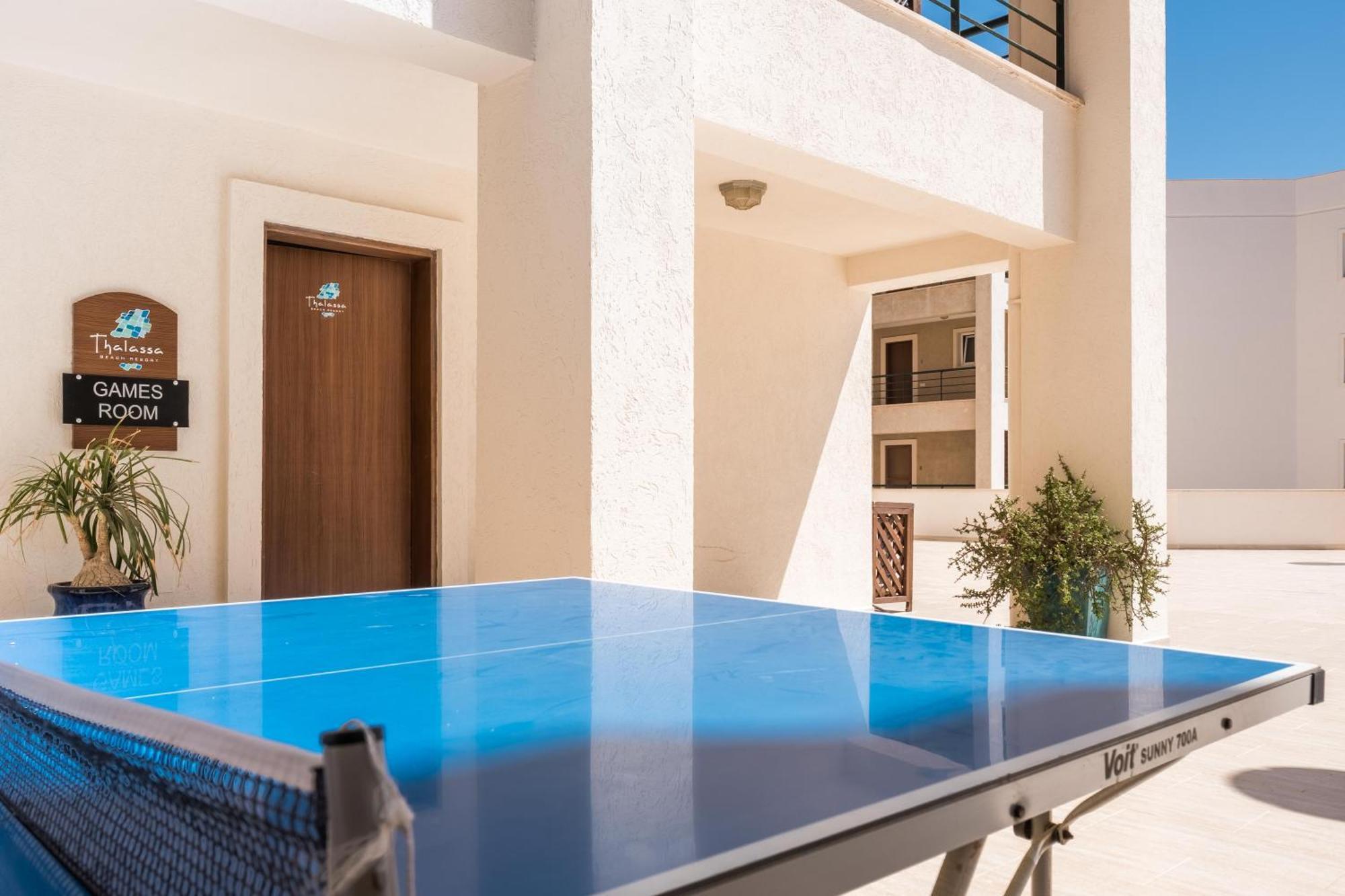 Paradise Beach Front Resort Vokolidha Exterior photo